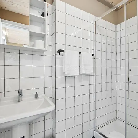 Limehome Via Fortebraccio * Рим