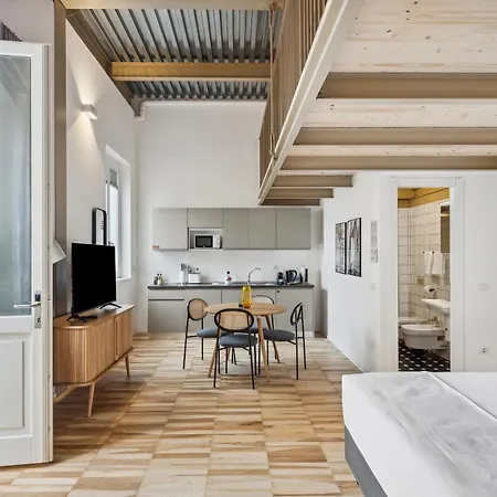 Apartment Limehome Via Fortebraccio Rom